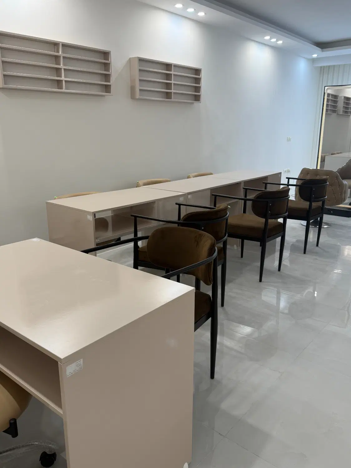 اجاره صندلی ناخن