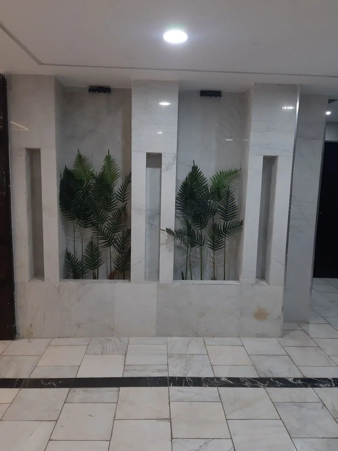 فروش آپارتمان۹۵متر اصلی شاهین ویلا