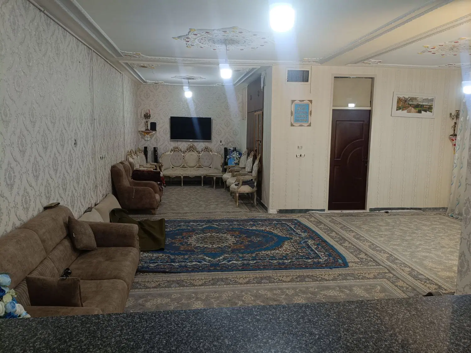 اجاره گلدشت غربی اول خیابان ارم