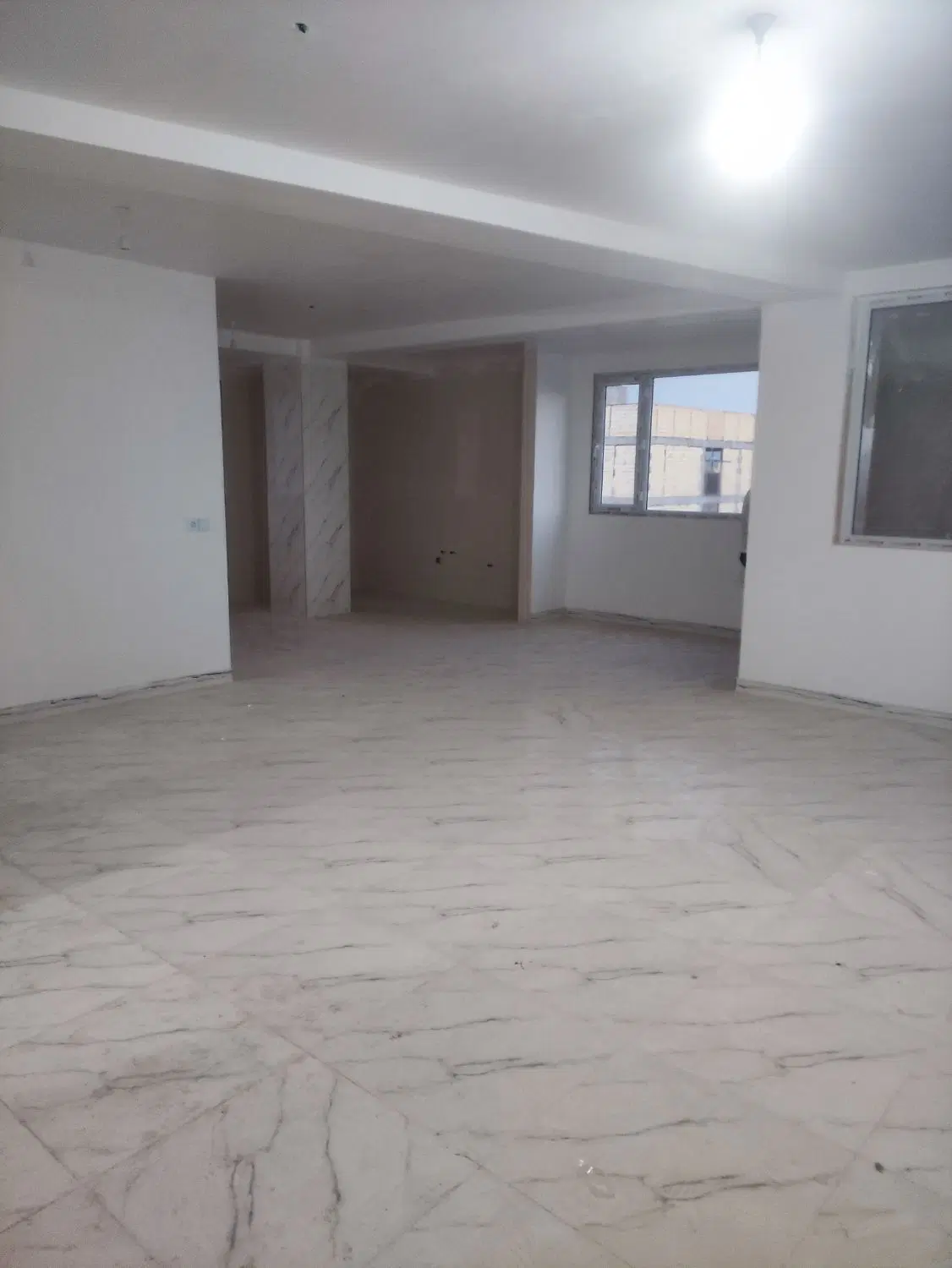 فروش یک واحد آپارتمان در شهرک راه آهن اندیشه