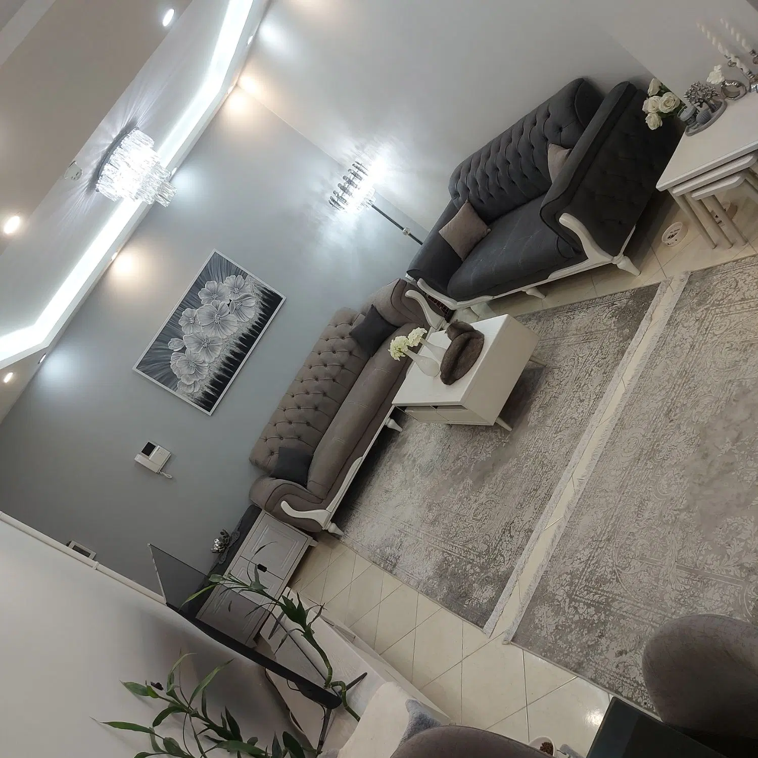 فروش ۶۰متری شاه پروری
