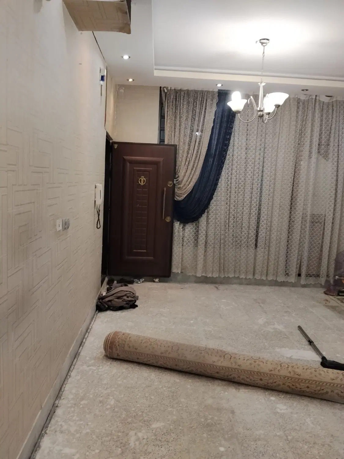 طبقه دوم منزل ویلایی در قاضی اباد