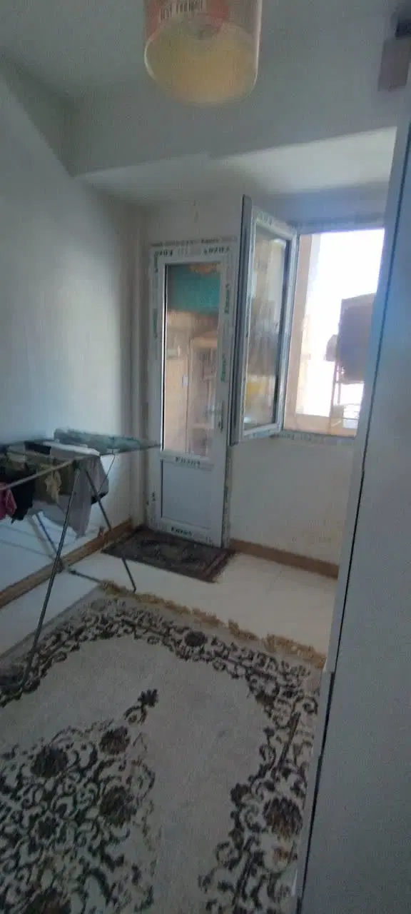 واحد ۸۰متری نوساز میدان ۹دی