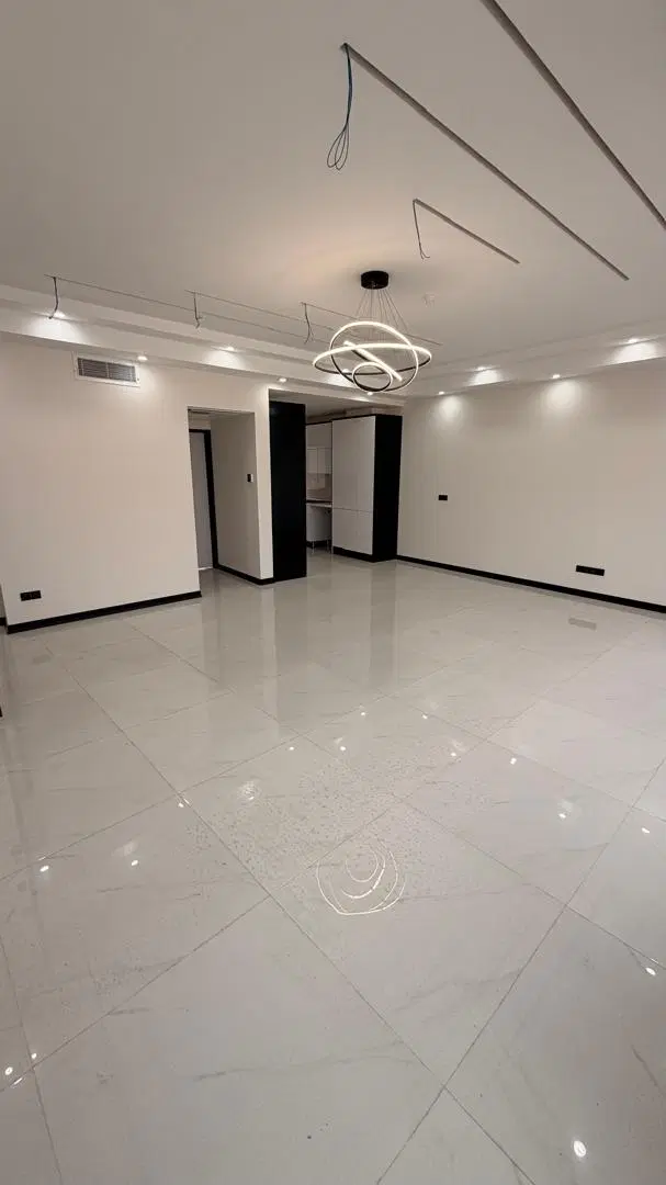 اپارتمان ۹۵متری تک واحدی ۲خواب