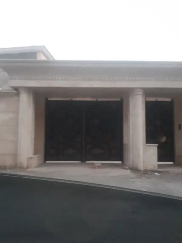 مغازه تجاری مرکزشهر ماهان