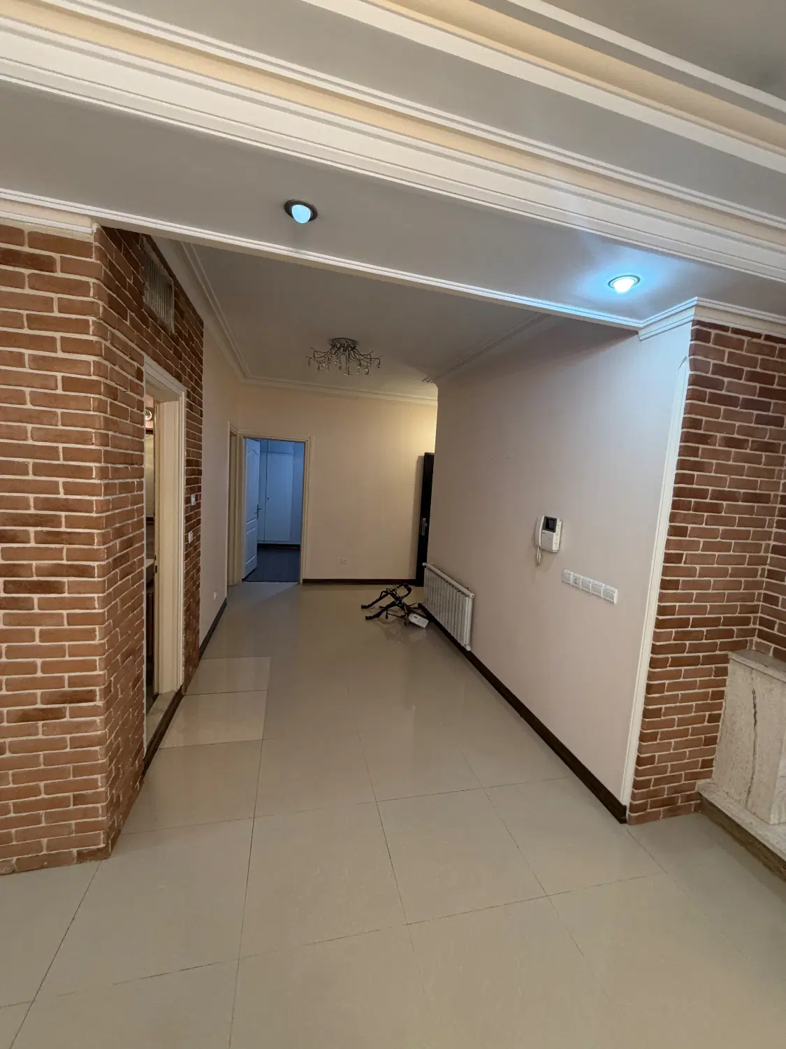 اپارتمان ۱۲۰ متر ۳ خواب طبقه ۵