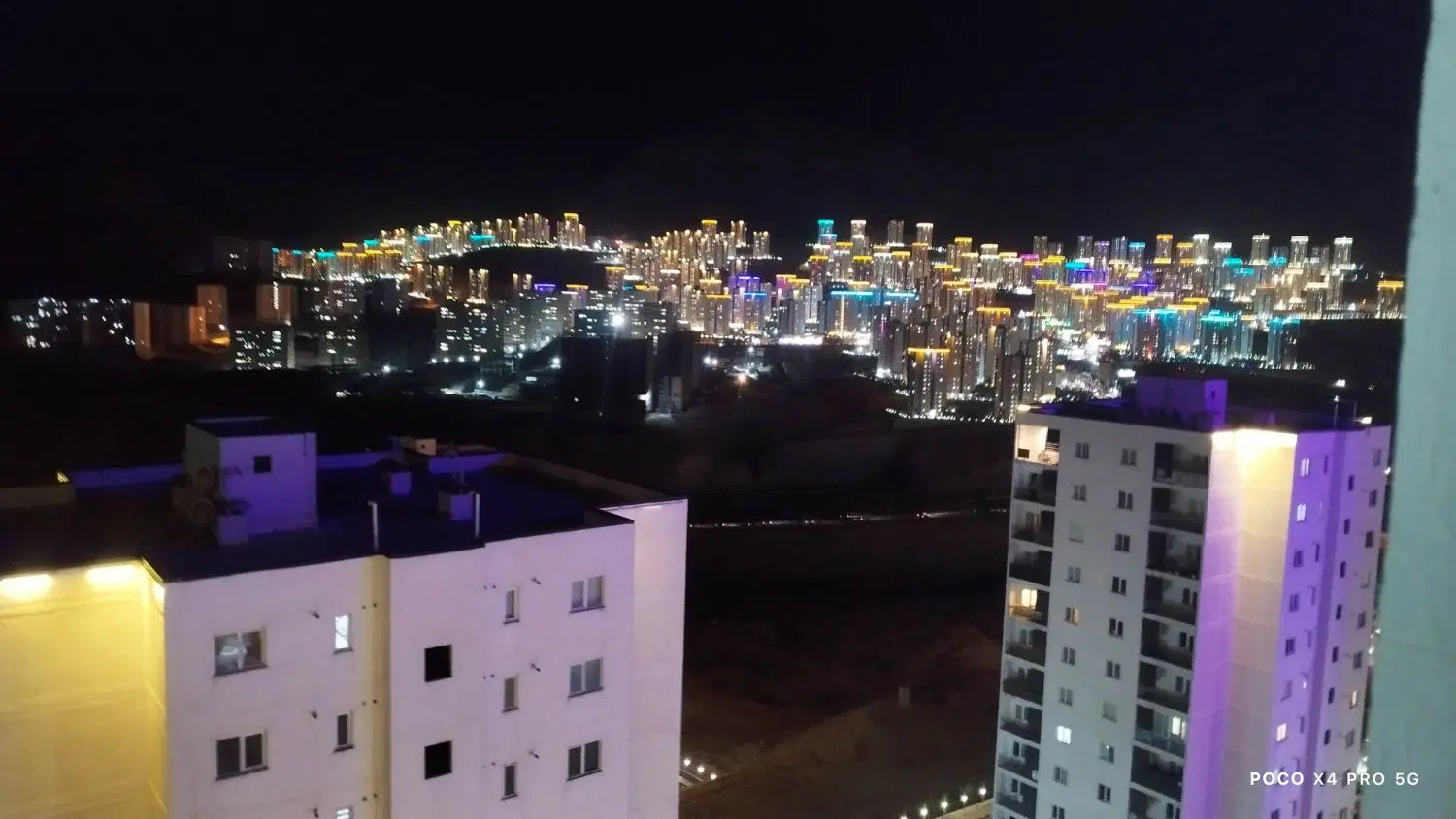 رهن خانه شیک و تمیز فاز 11