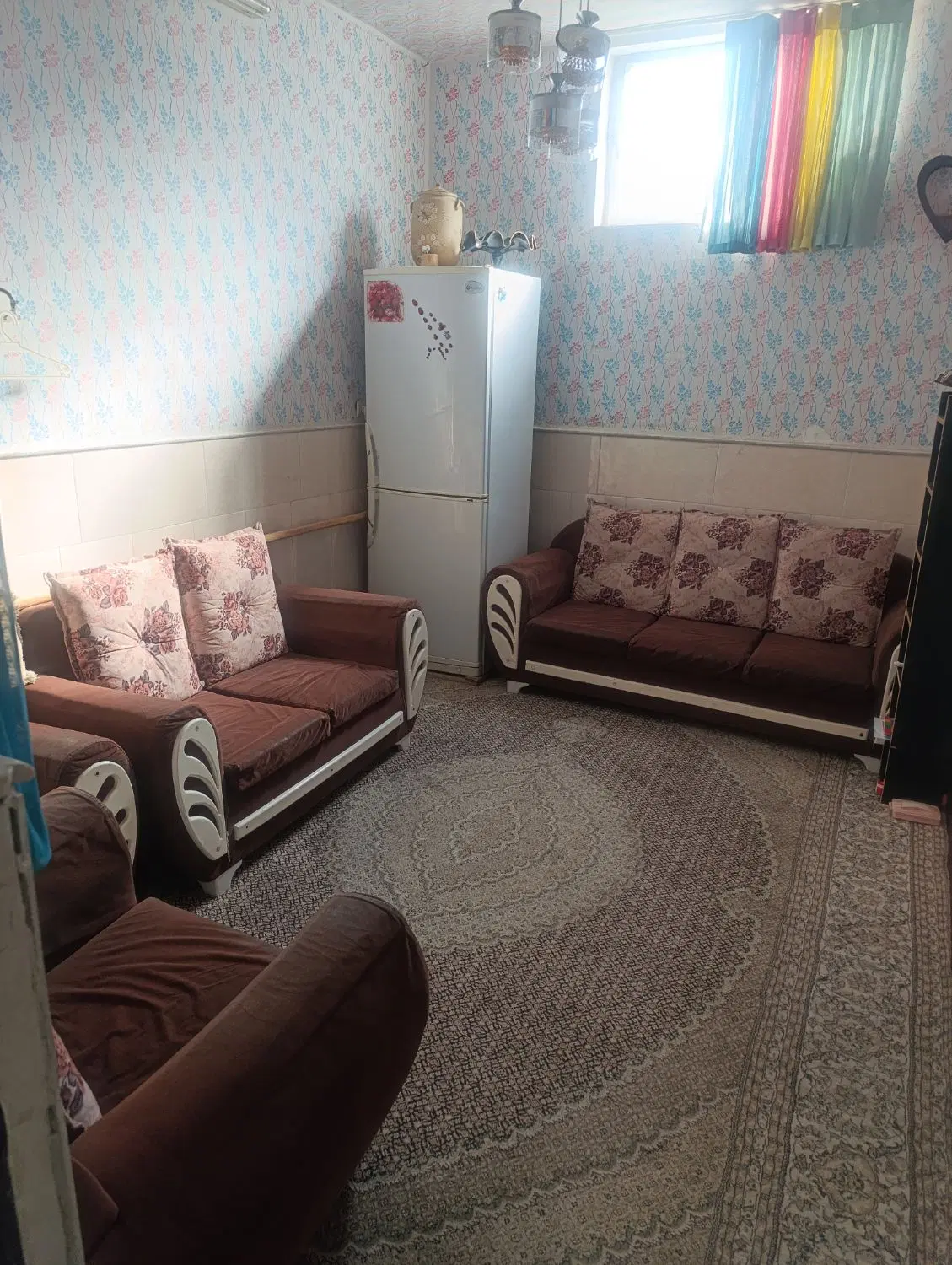 با سلام خونه ۴۳ متری دو طبقه تمیز و دونبش