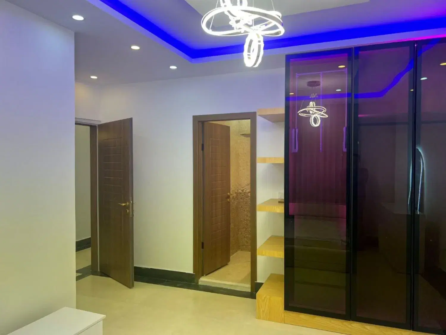 اجاره سالیانه ویلاتریبلکس استخردار