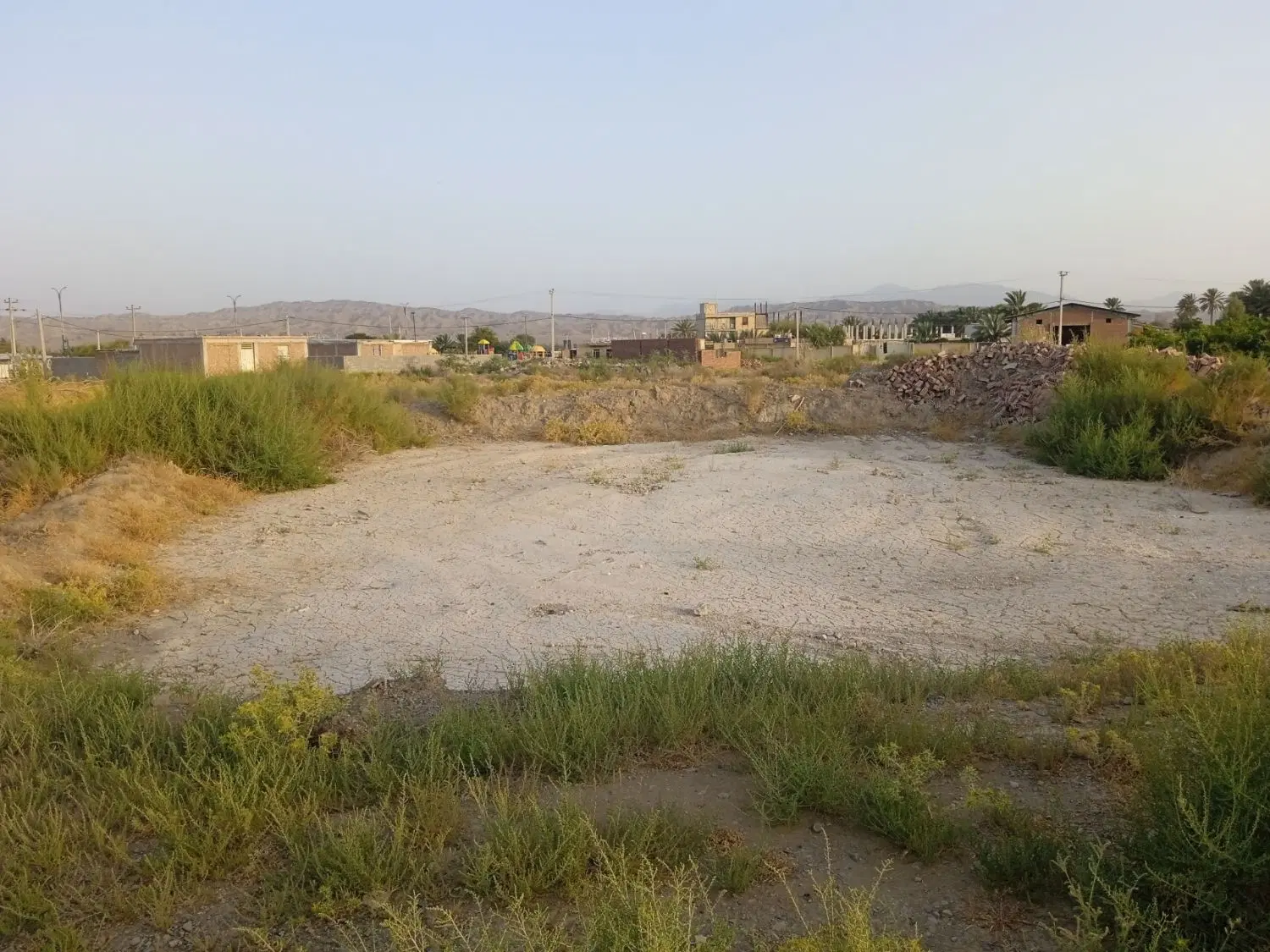 زمین تجاریی مسکونی