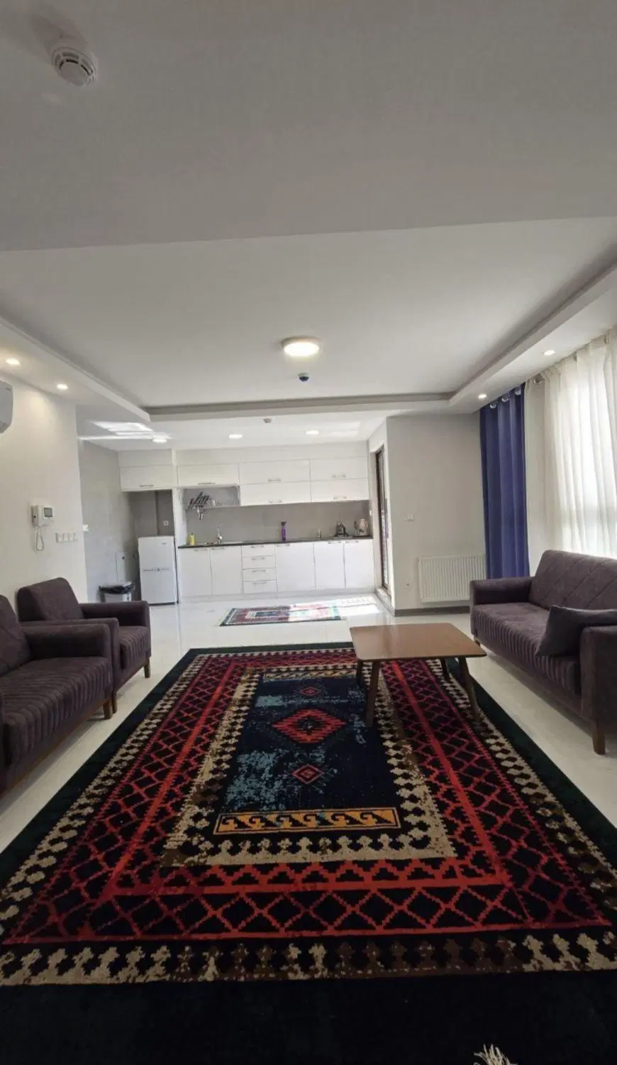 نیازمند هم خانه