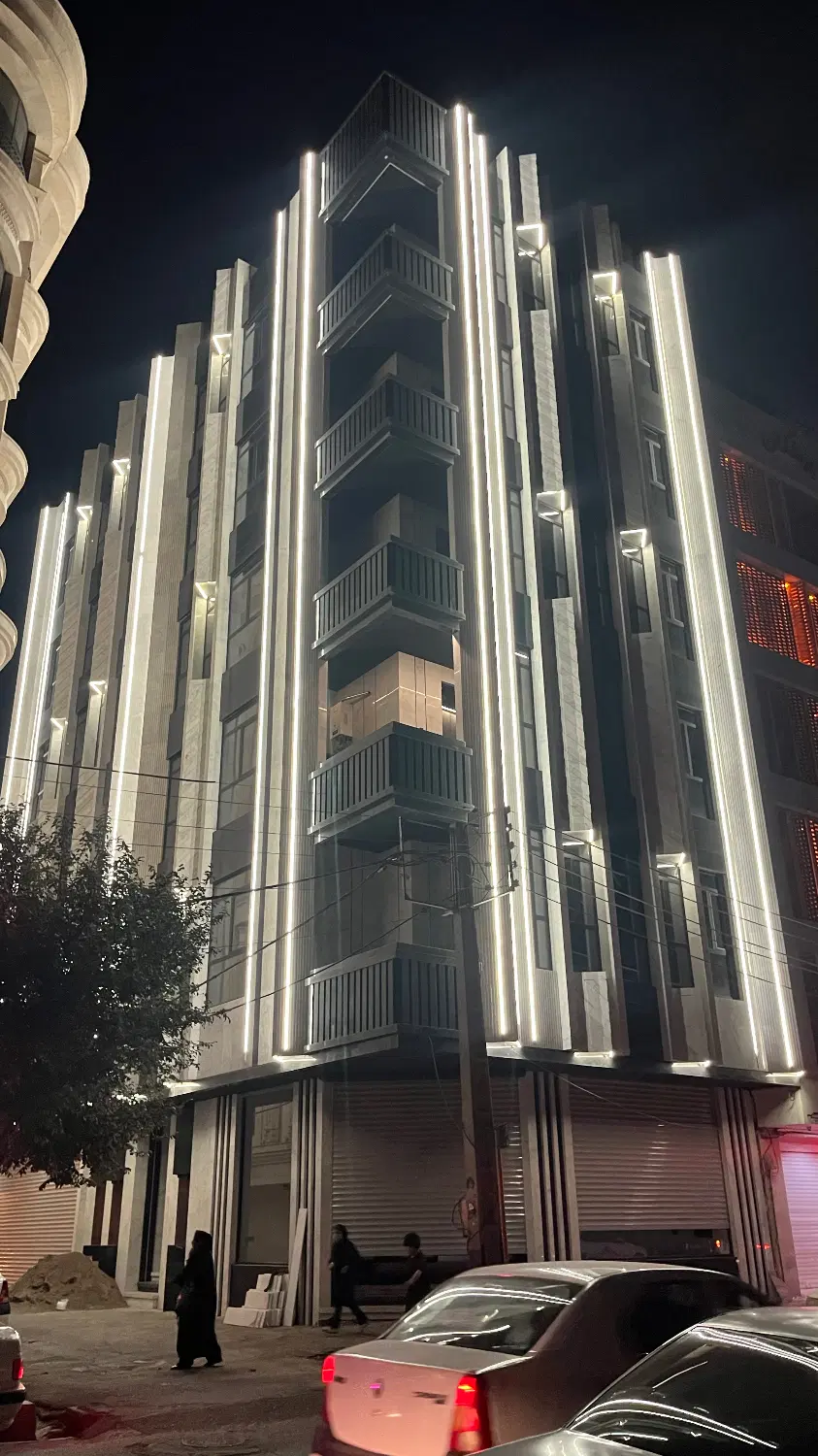 تجاری ۷۰ متر همکف بر خیابان