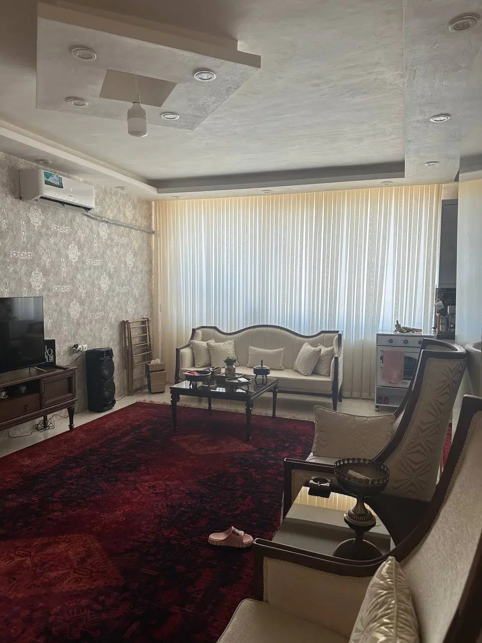 رهن کامل خانه ۶۳ متری در منزل اباد پارکینگ دار