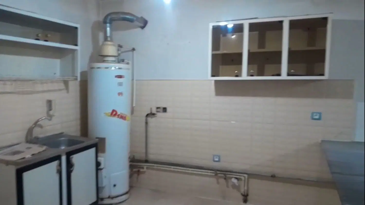 اجاره طبقه همکف ۷۵ متر