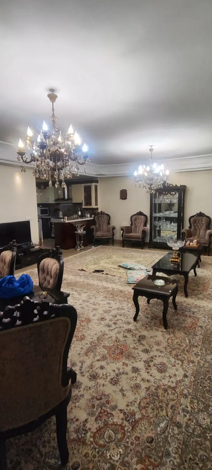 آپارتمان ۹۸ متری