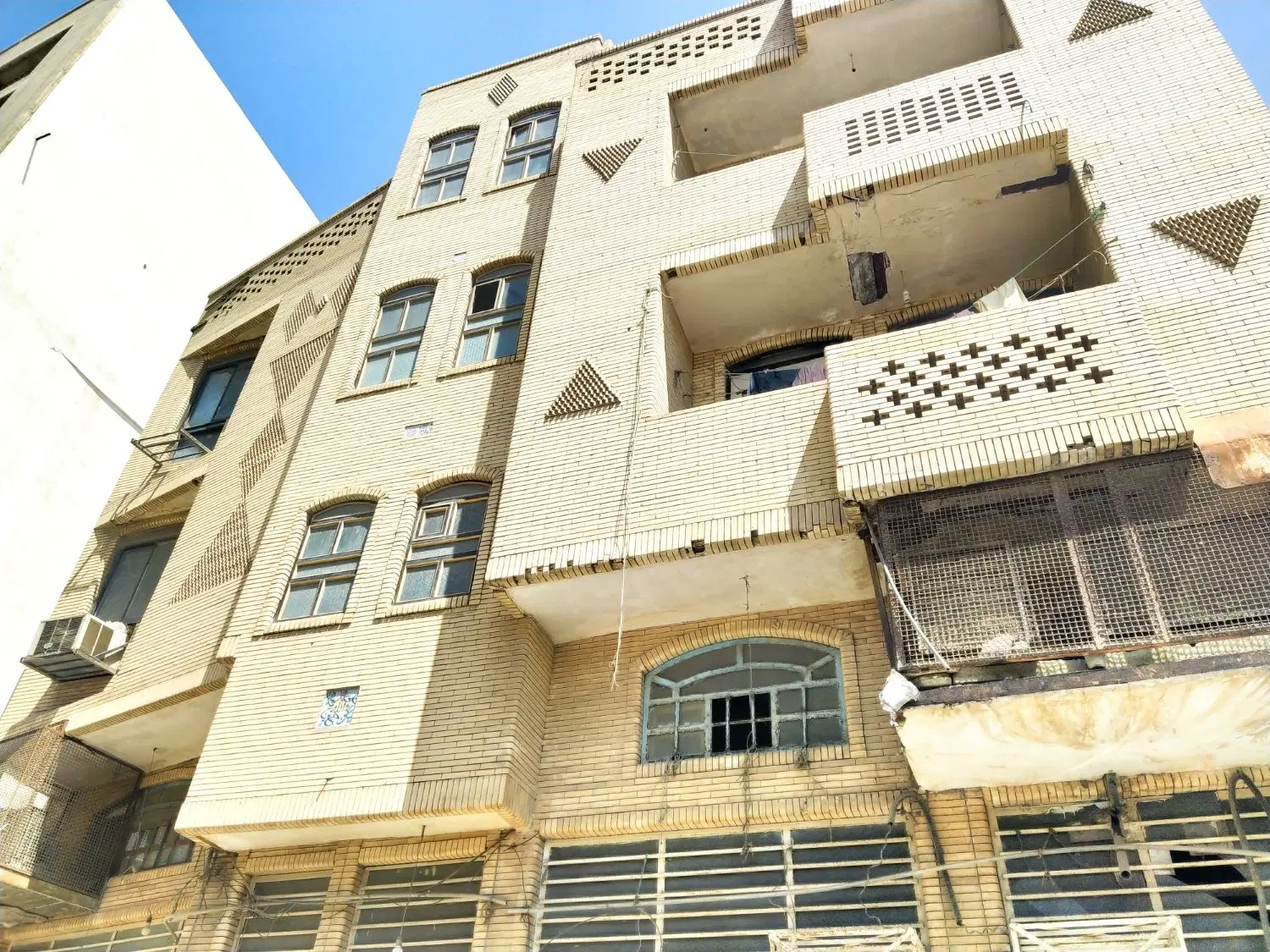 اجاره آپارتمان ۸۰ متر دو خوابه مرکز شهر