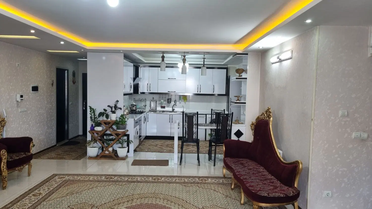 اجاره آپارتمان محله ب۴ لاکچری