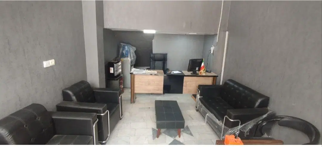 20 متر تجاری