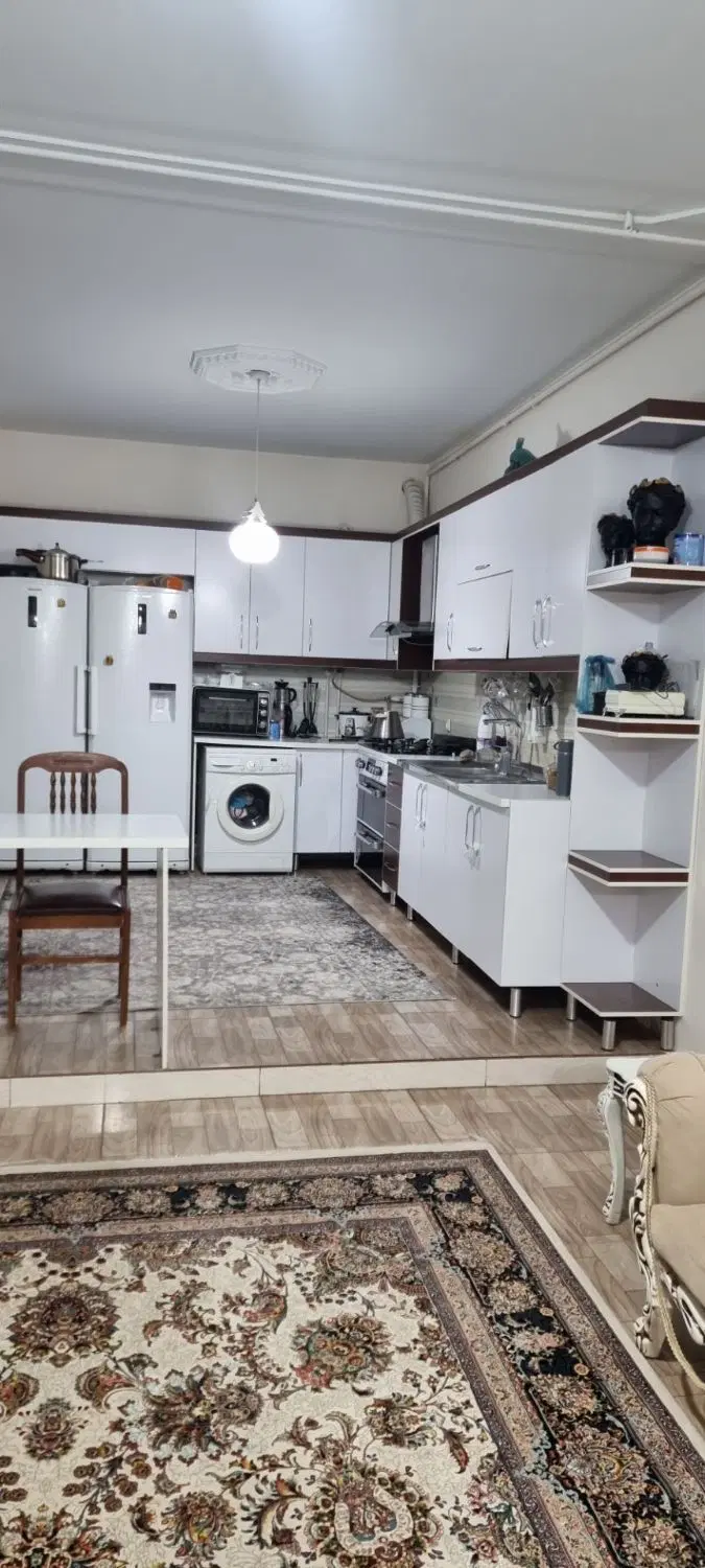 ویلایی شهرک ظفر