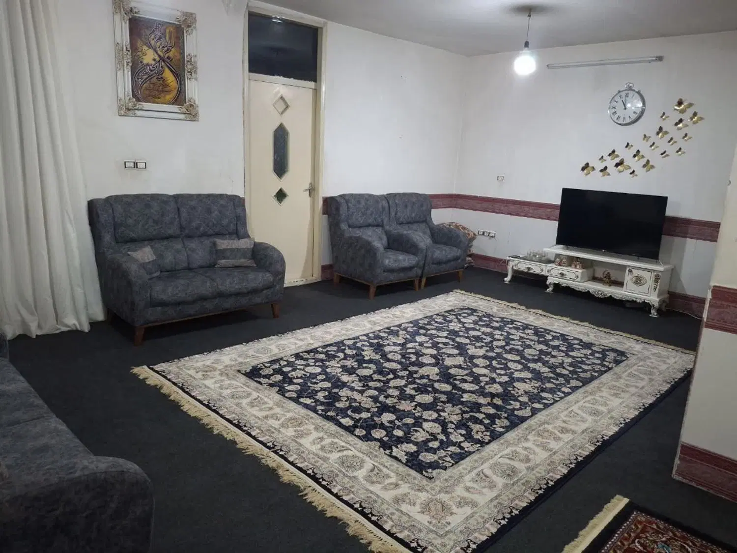 منزل اجاره ای طبقه دوم