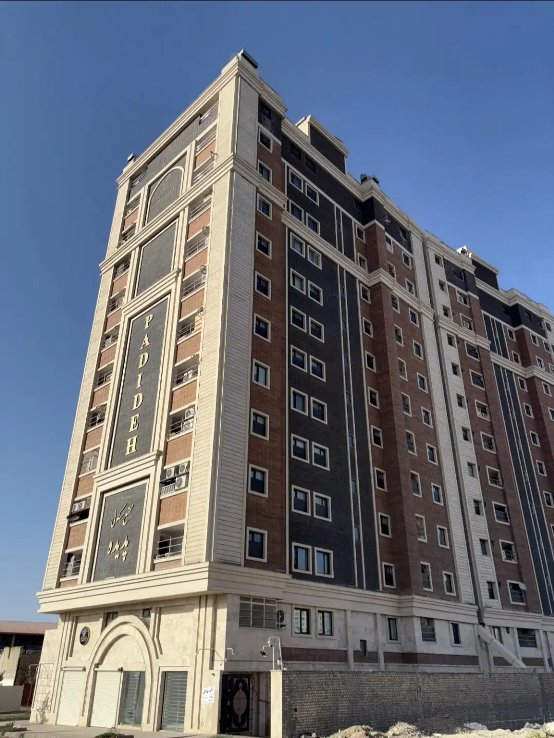 اجاره ۹۶ متری دو خواب زعفرانیه