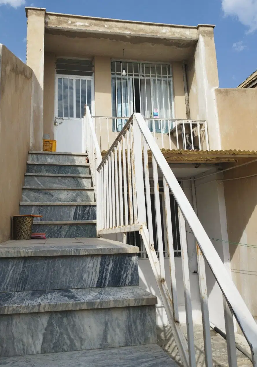 خانه دو طبقه ۸۰ متری کرناچی