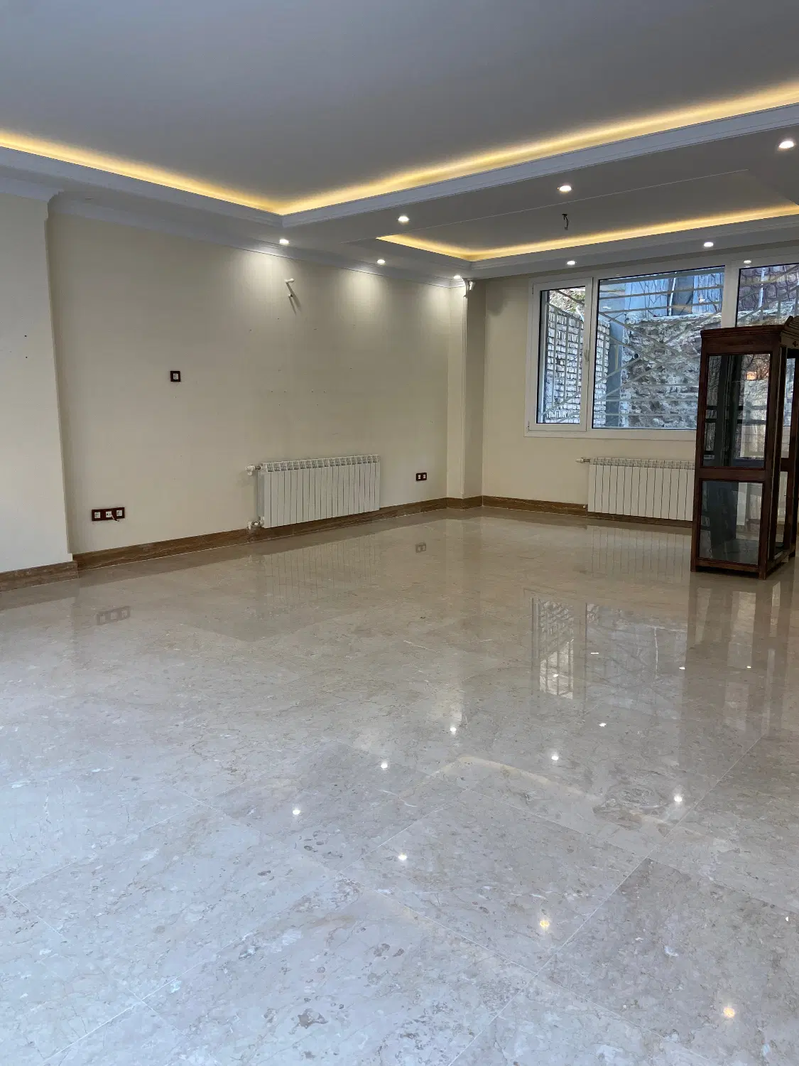 ۲۲۰ متر دوبلکس آپارتمان ویلایی مناسب خانواده