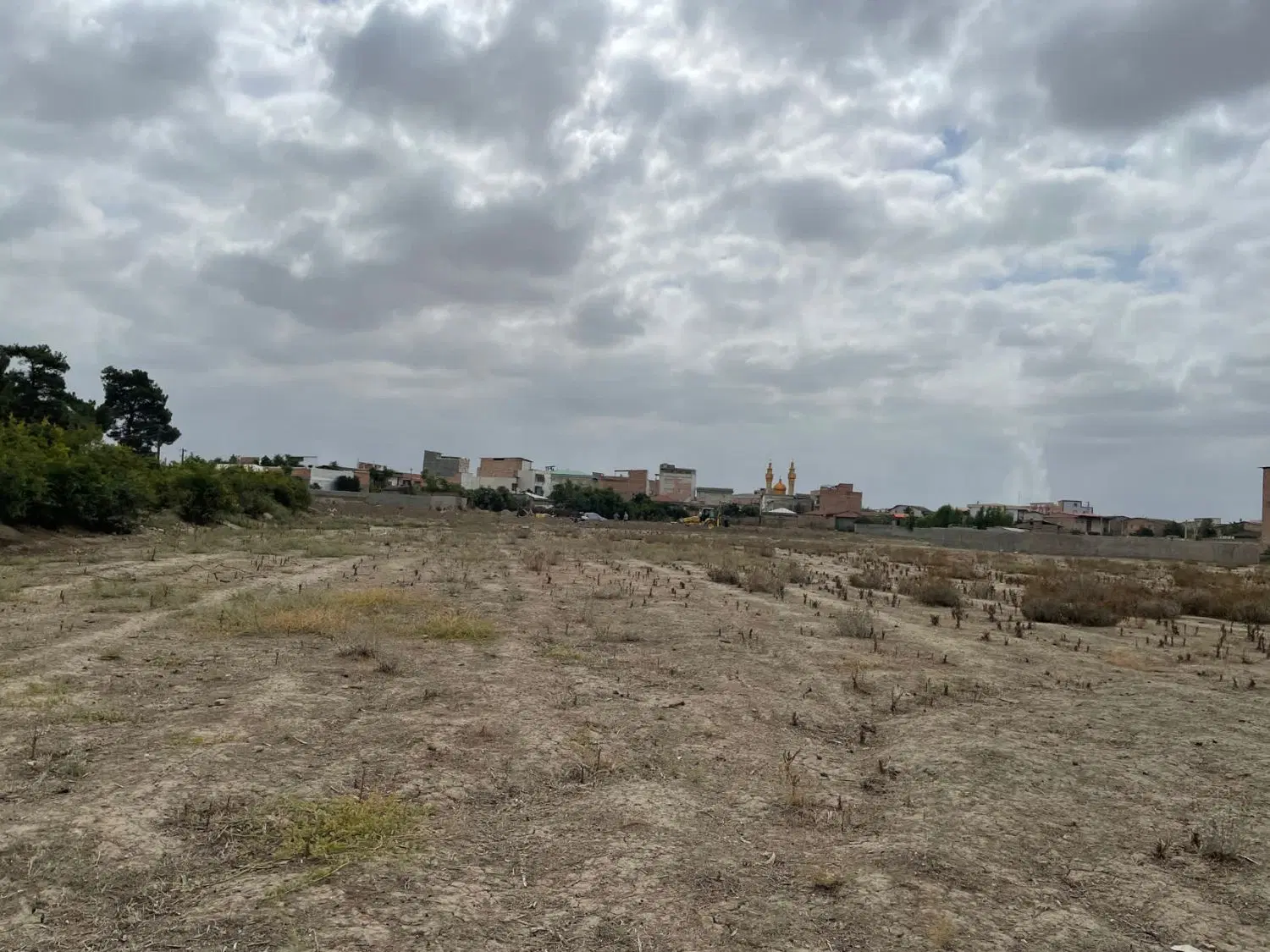 قطعه زمین مسکونی با سند تک برگ