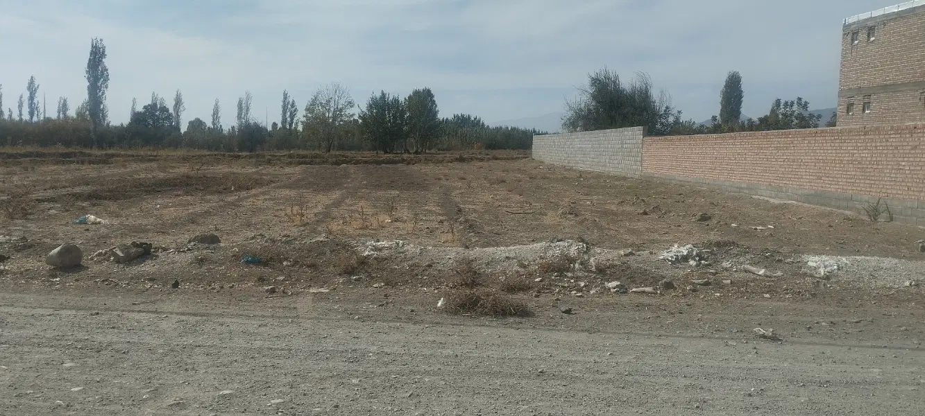 زمین ویلایی بغل محدوده روستایی سرای ملک