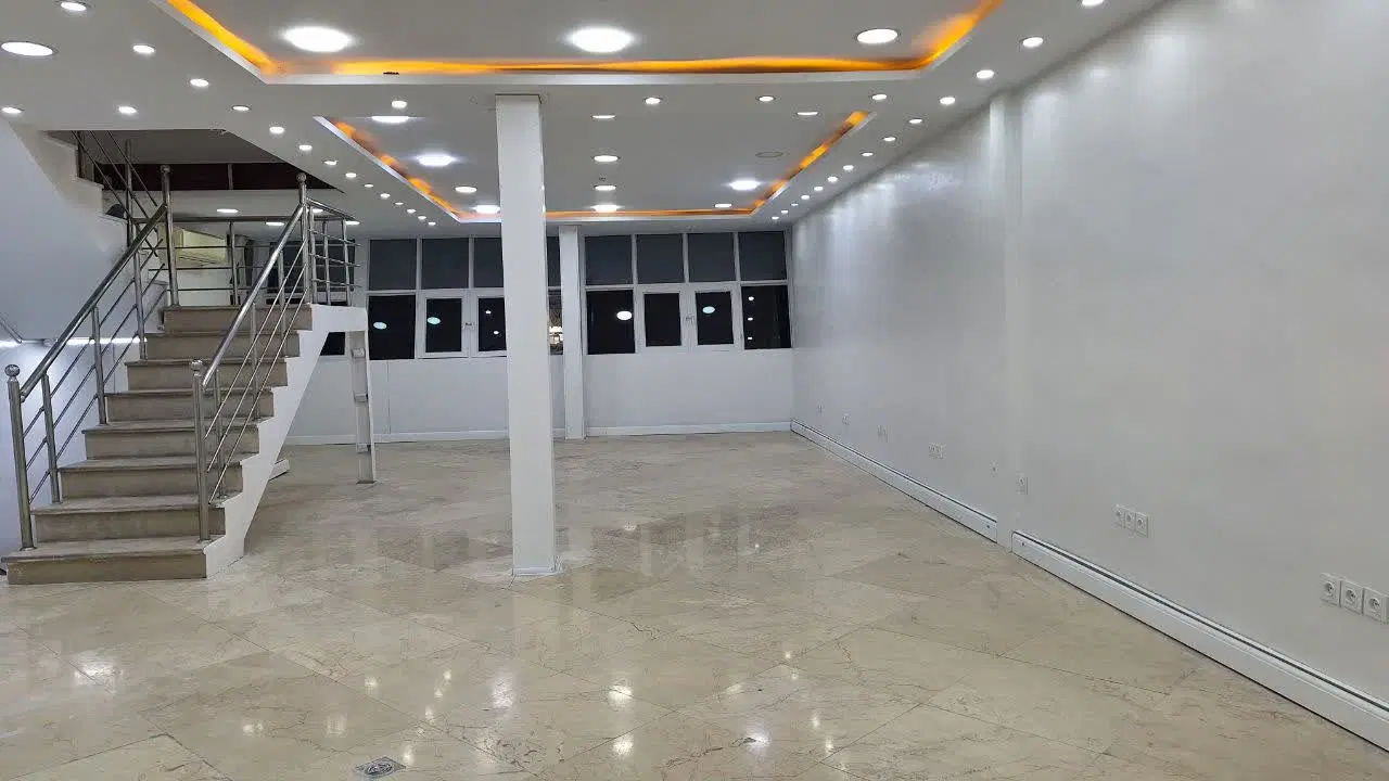اجاره ۱۲۰ متر سند تجاری اداری