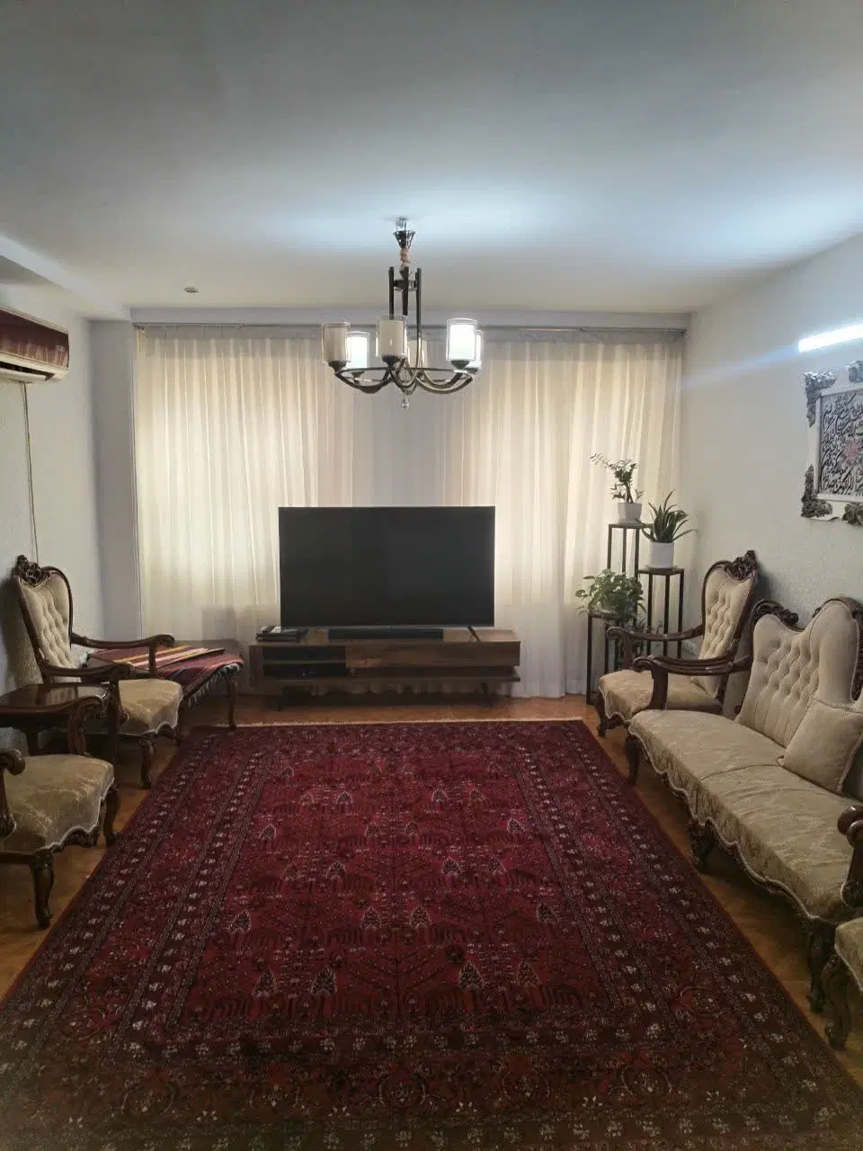 آپارتمان گل نرگس واحد ۸۵ متری