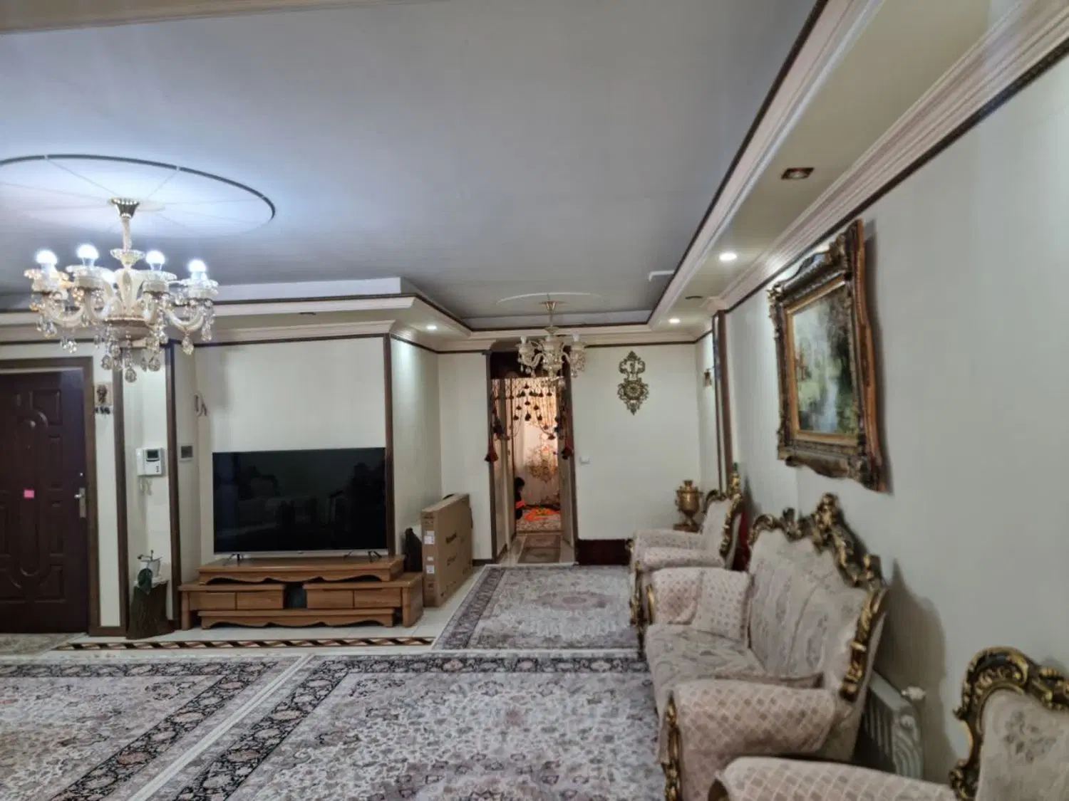 ۸۴ متر فول امکانات