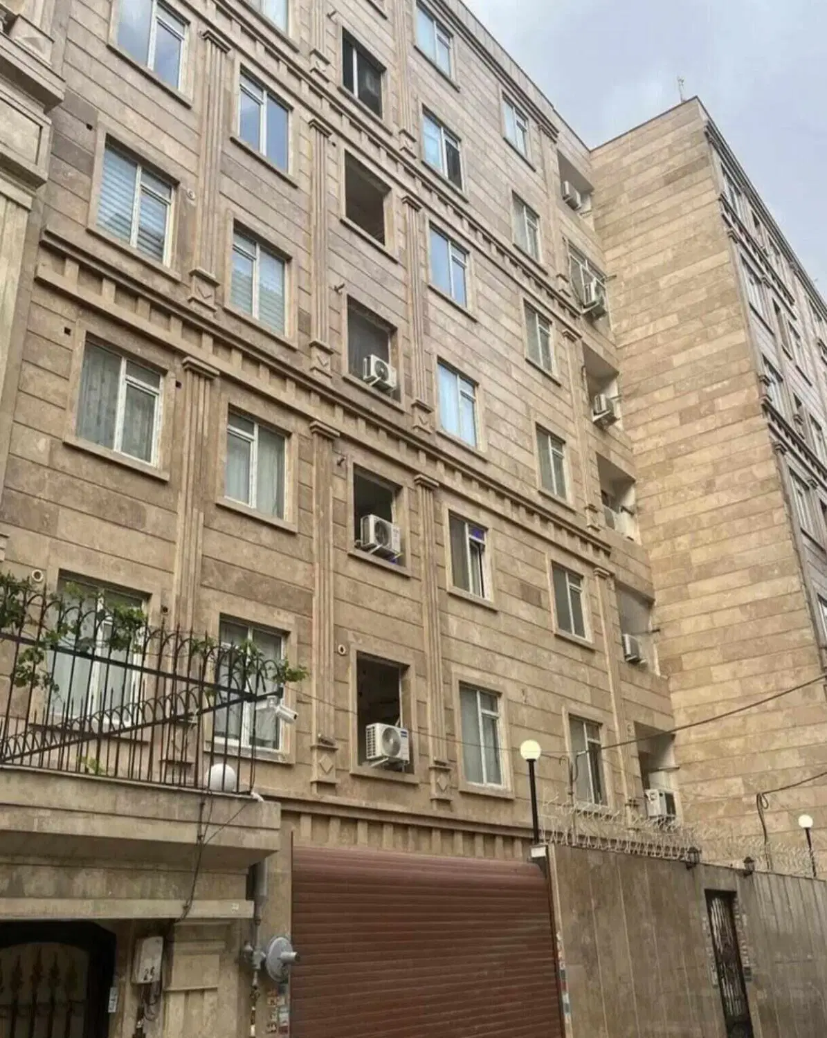 همخانه