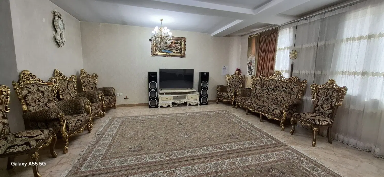 آپارتمان 110 متری روبه نما،غرق نور ،زنبق شرقی