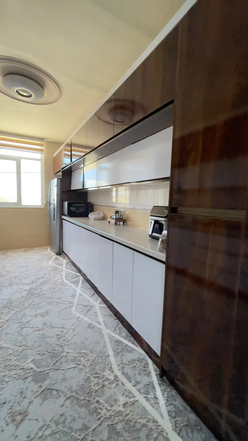 خانه دو طبقه ۱۸۰ متری در دیزج آباد زنجان