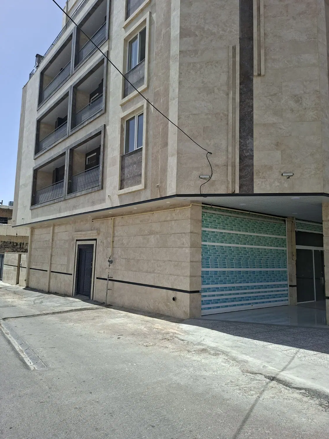 فروش مغازه ۸۵ متری