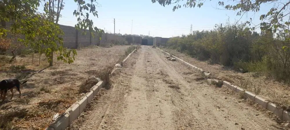 چهار دیواری 1700 متری
