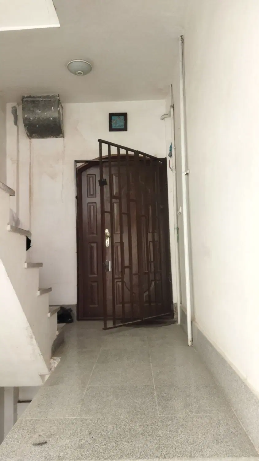 آپارتمان ۷۵ متر طبقه اول