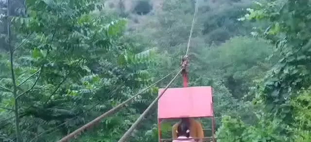 اقامتگاه بومگردی رودخانه کوهستان