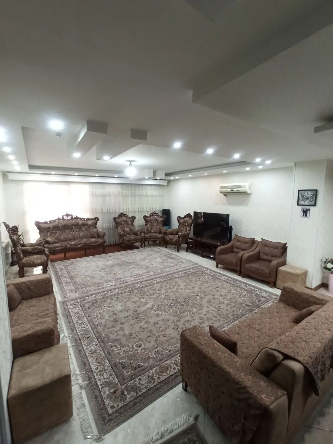 ۱۲۲متر فول امکانات سنددار _ املاک نیشابوری