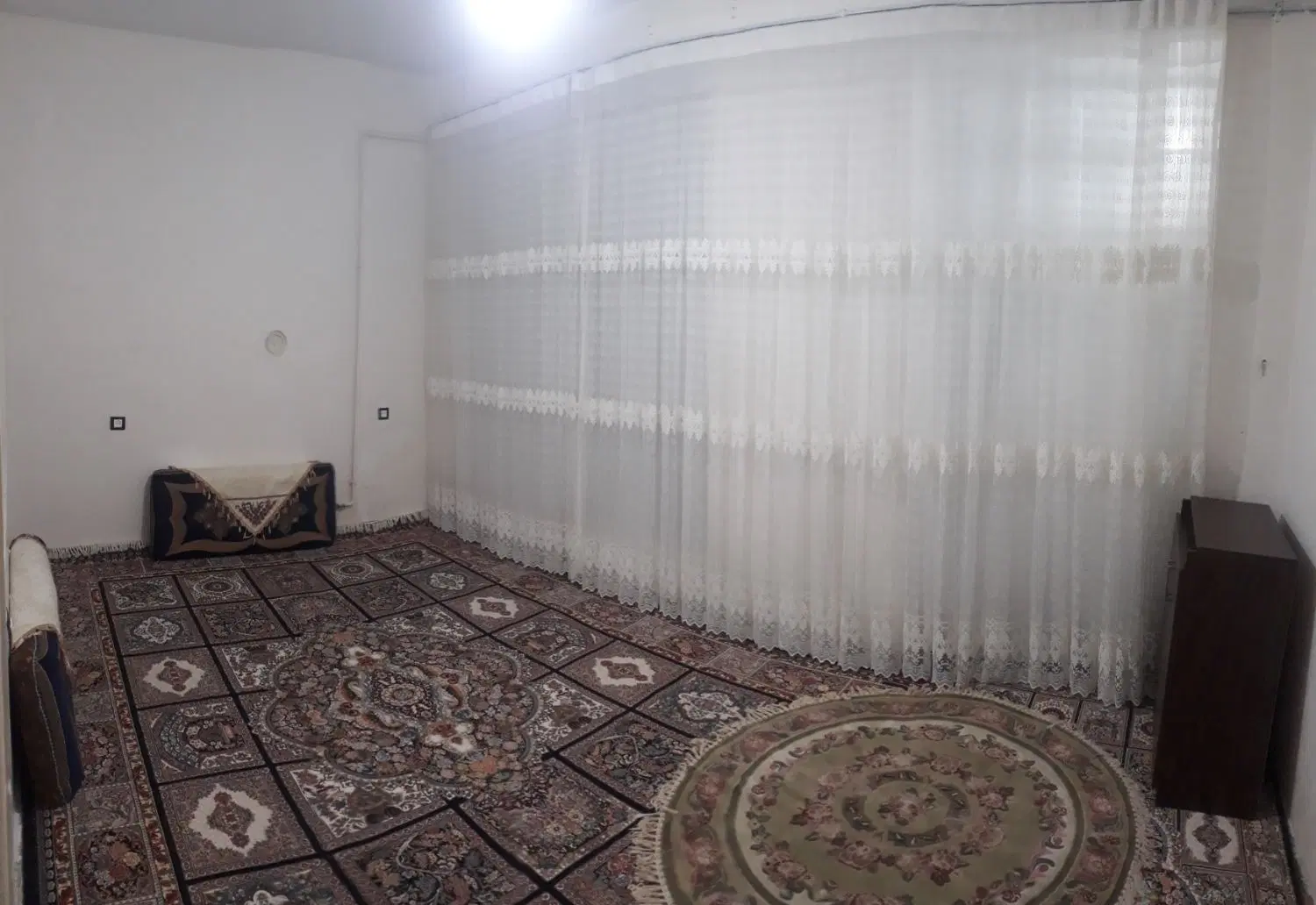 ساختمان مسکونی