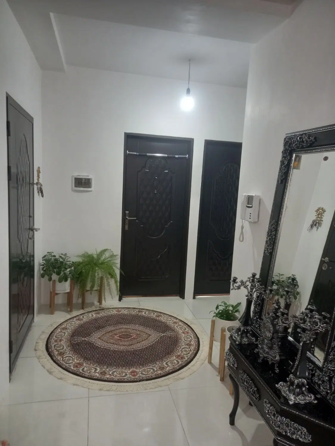 فروش مسکونی ۴ از ۵ تکواحدی نمین