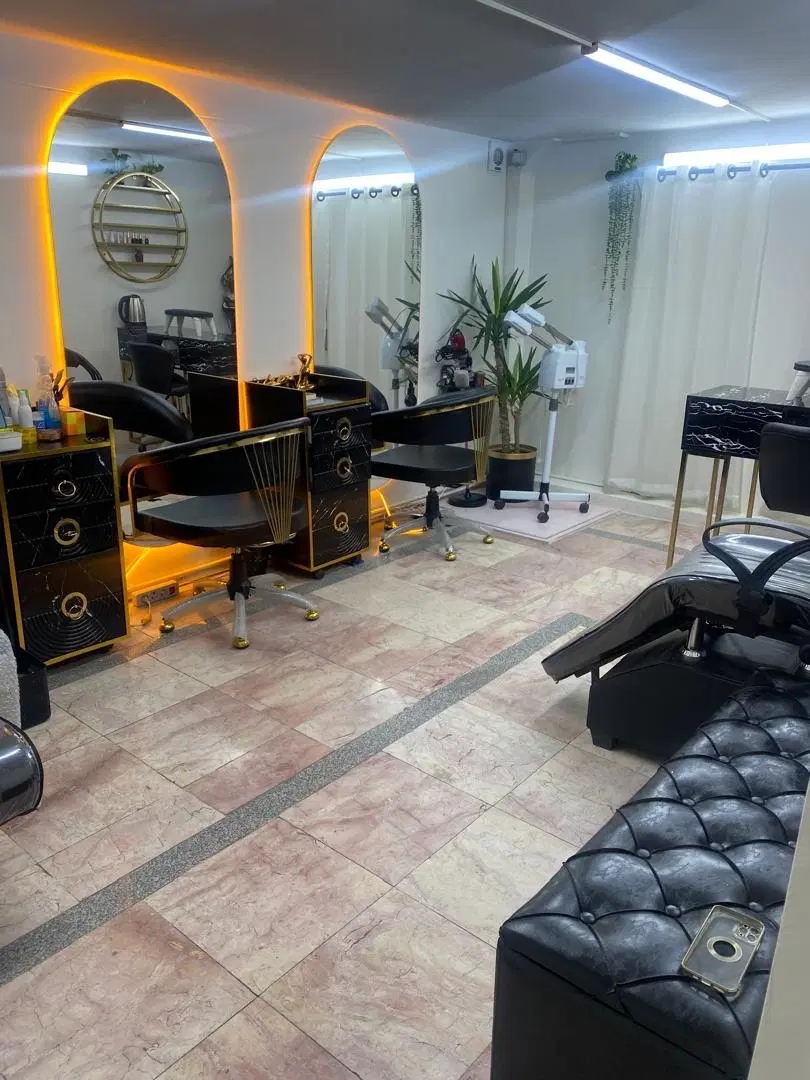 رهن و اجاره سالن آرایشگاه بانوان