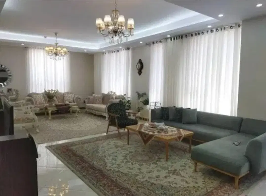 ۷۳ متری _ با امکانات _ خوش نقشه