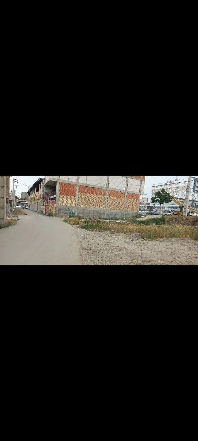 زمین تجاری_مسکونی_جنب ایرانخودرو.روبروی هتل عجم
