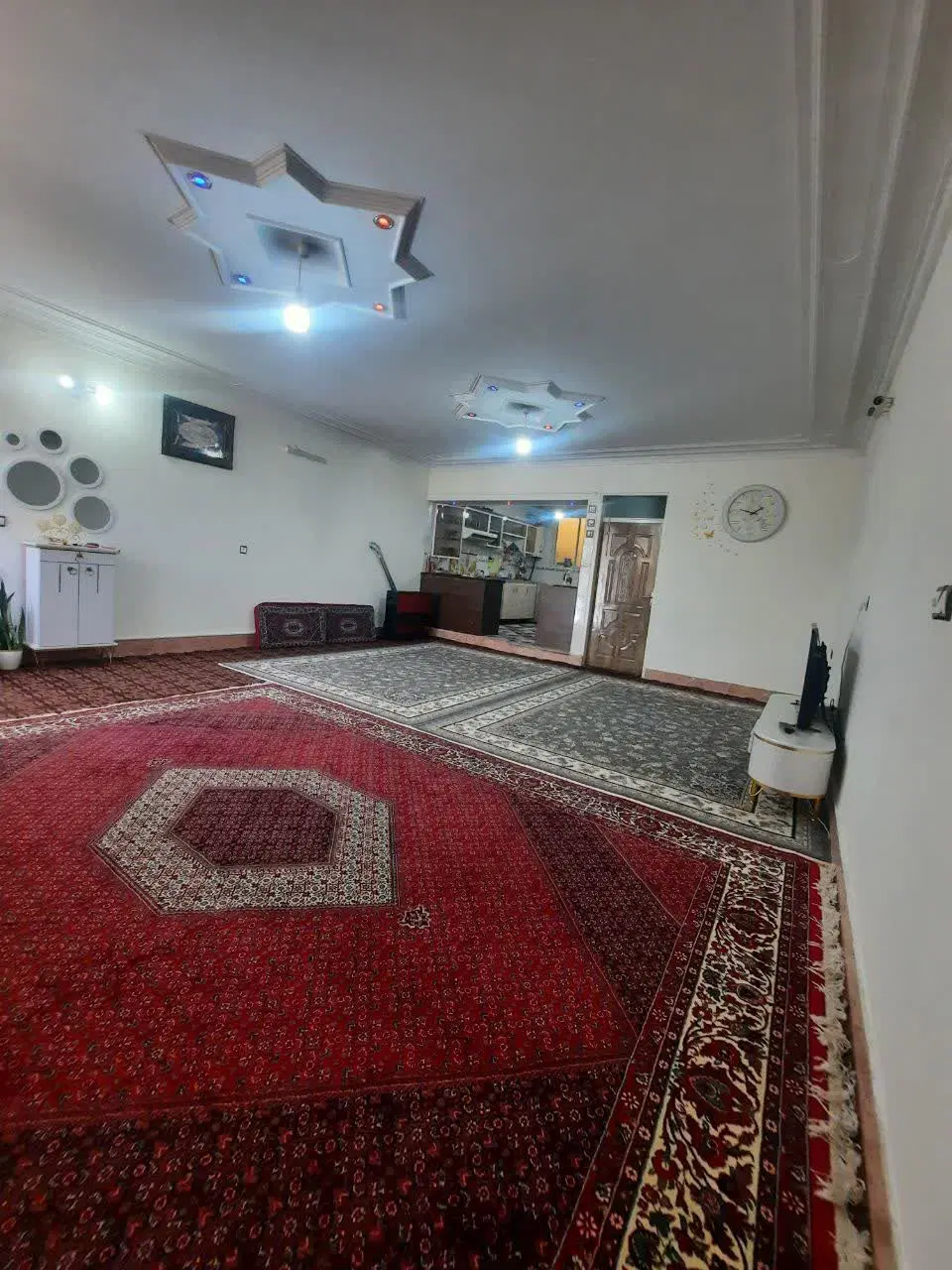 فروش ساختمان دوطبقه در بهارستان ۲۲