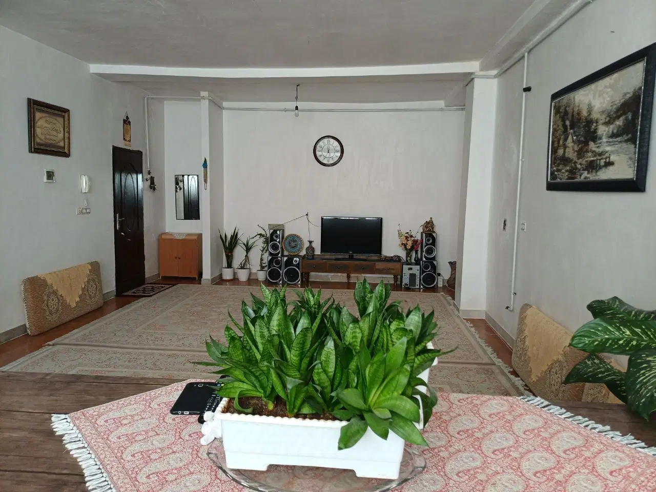 رهن و اجاره واحد ۸۰ متری