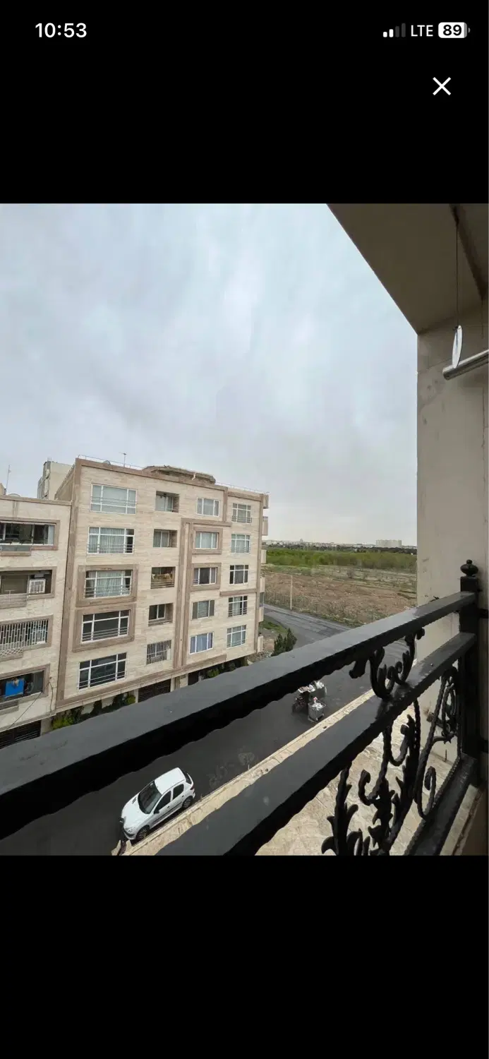 واحد اداری ۸۸ متری*مهرشهر_رو به باغ سیب
