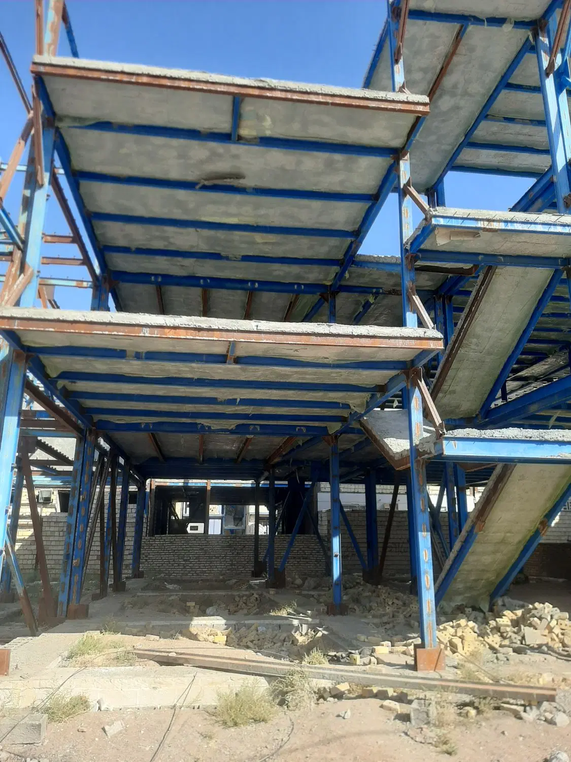 سفت کاری حاشیه اصلی مهر گستر