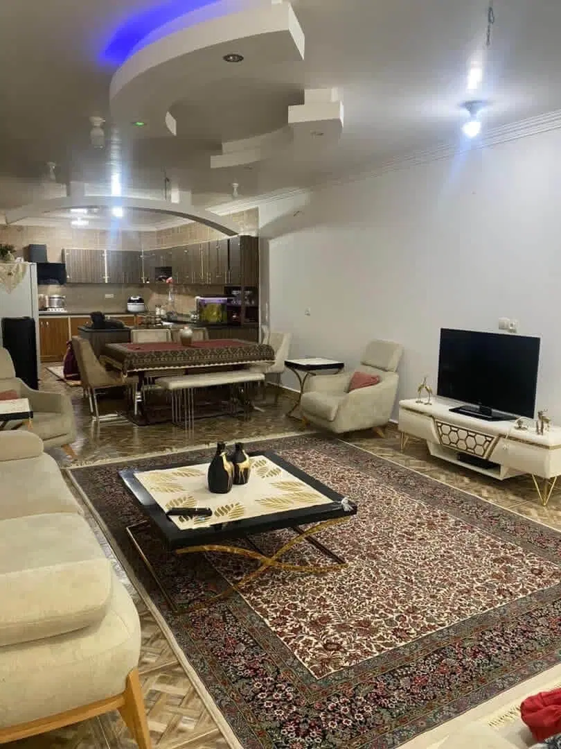 آپارتمان همکف ۱۳۰متر جانبازان ۱۲